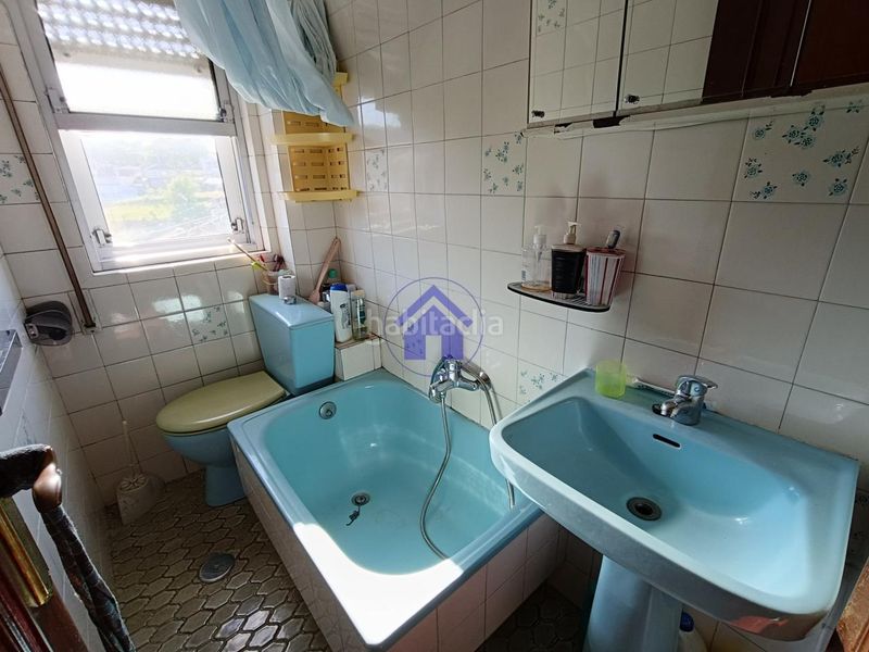 Foto eed4555d-34f8-474e-a560-7b495406d526. Flat with heating in Sardoma - Castrelos Vigo