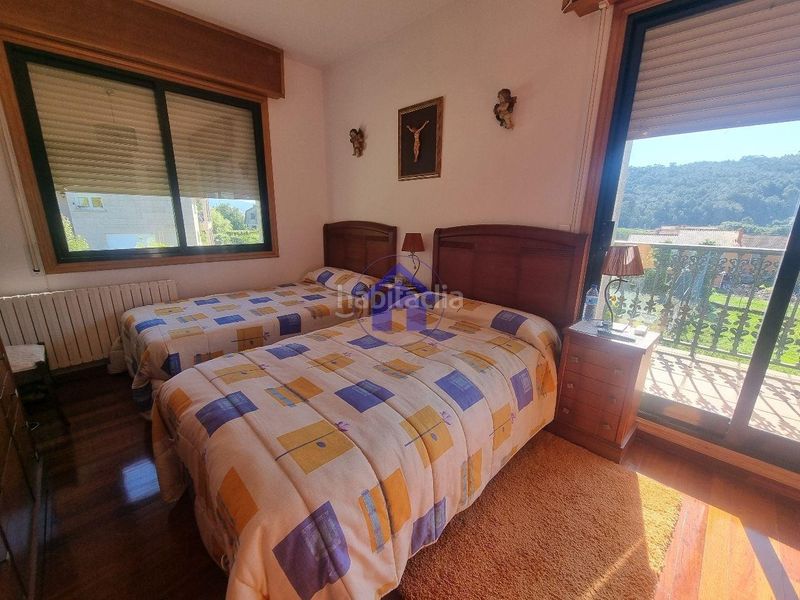 Foto 1e55bd98-c511-4748-83d8-88d6a0715c9e. Chalet en Baiona