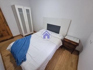 Affitto Piccolo appartamento in Travesía de Vigo - San Xoán
