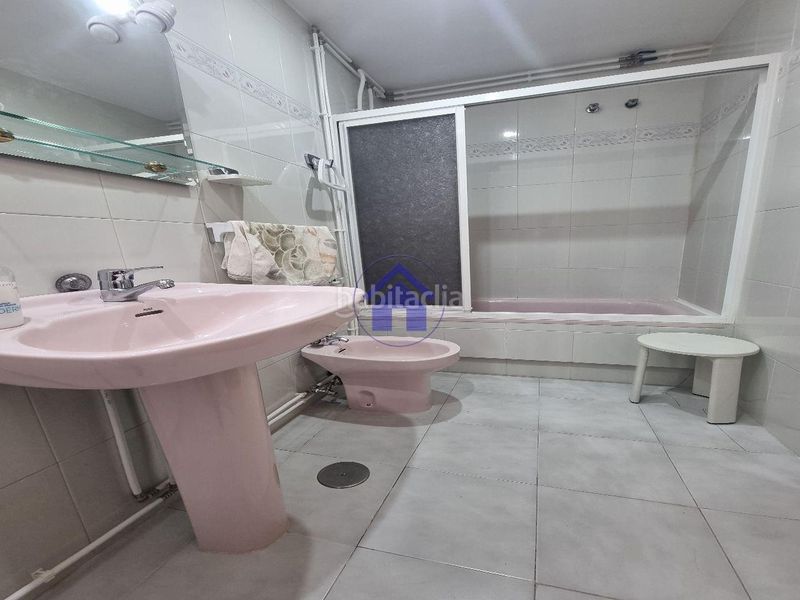 Foto f6c2a5a3-7a0a-4ca1-a3e9-5409e6db169f. Flat with heating parking in Casablanca - Calvario Vigo