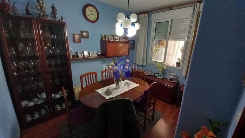 Foto a5957276-b96d-42fd-9b1a-5d01753e3365. Chalet en Teis Vigo