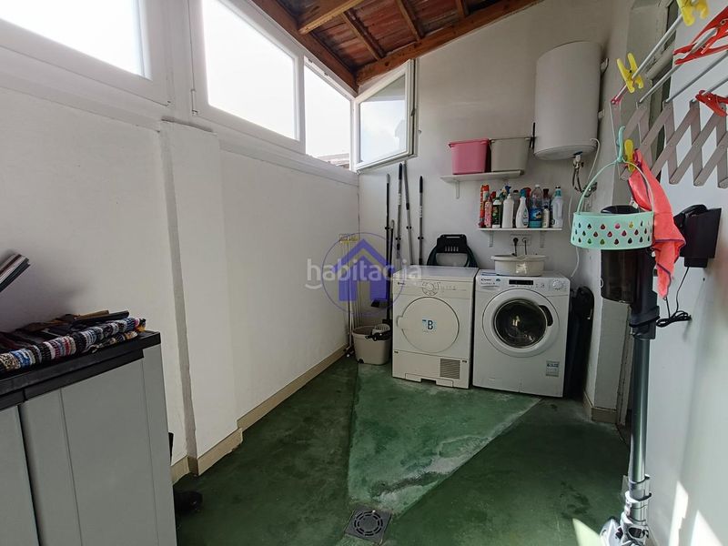 Foto b435f645-3f99-4ba4-a7fa-846c94ea7e25. Casa adossada a Teis Vigo