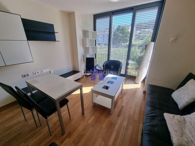 Foto 37cdaa9a-efea-44b4-8c6c-dd52db6f36dd. Lloguer apartament amb calefacció aparcament piscina a Vigo
