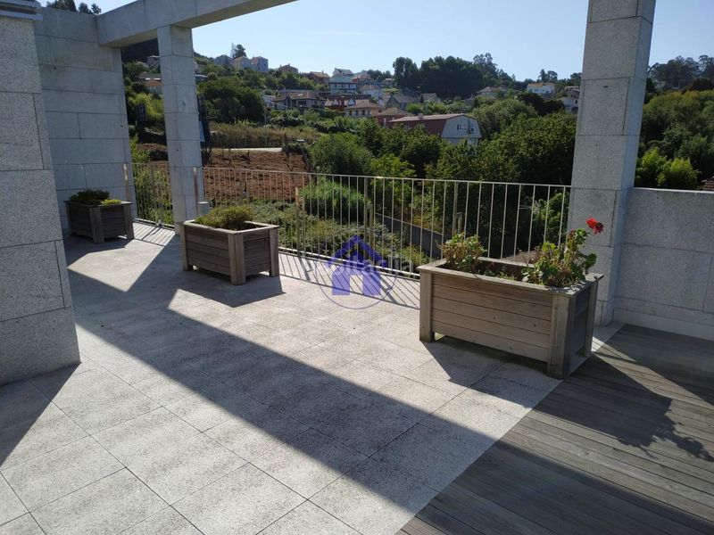 Foto 99c4fb98-da01-4964-816c-9f79270a63e1. Lloguer apartament amb calefacció aparcament piscina a Vigo
