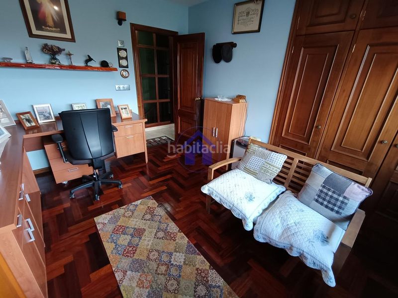 Foto 87c99dbc-f46e-4972-93c4-ce7f2f320a8b. Casa amb calefacció aparcament a Gondomar