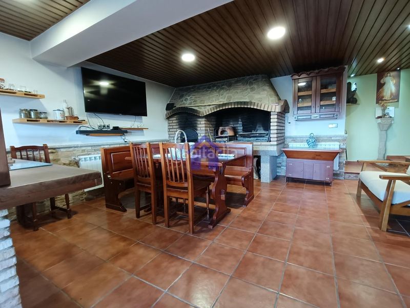Foto d21a7b8b-af09-469f-84d8-2635f9278ba8. Casa amb calefacció aparcament a Gondomar