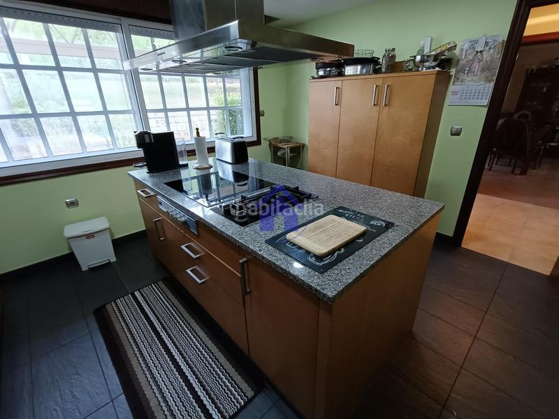 Foto efcf5a5f-1603-411d-9274-7c67ed13bc3a. Casa amb calefacció aparcament a Gondomar