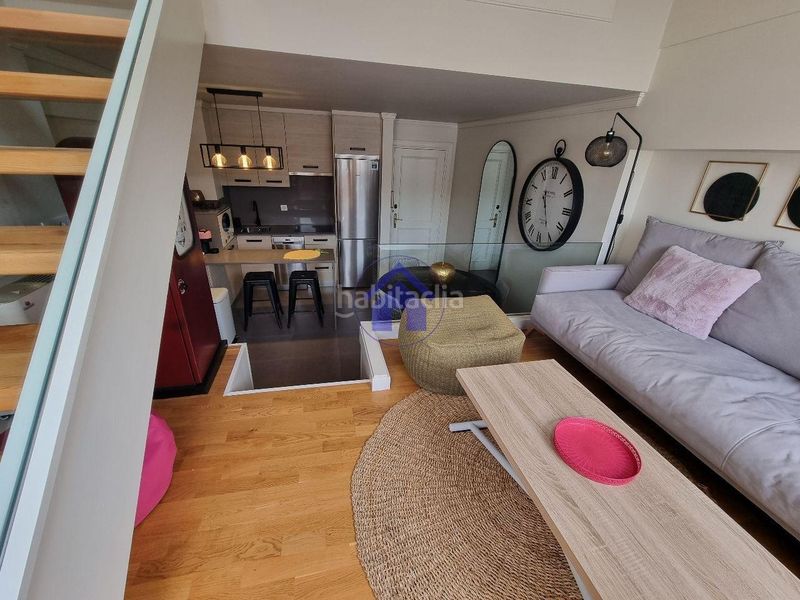 Foto 10b9a6e3-6b65-4018-8151-fcd3ebf6a85b. Location duplex avec chauffage dans Casco Vello Vigo