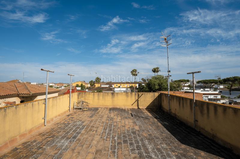 Foto 604cfd4c-9e19-4a21-bc1f-87a1f5e5ea2a. Casa dos viviendas en zona de la atalaya en Ctra Jerez-Ctra del Puerto Sanlúcar de Barrameda