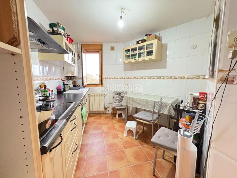 Foto 08be8f77-c816-42b1-b427-e8958007d4d9. Piso  en venta en Loeches