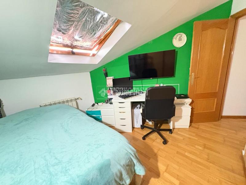 Foto d75a8054-d92c-4646-9ae3-942d3264e04d. Piso  en venta en Loeches
