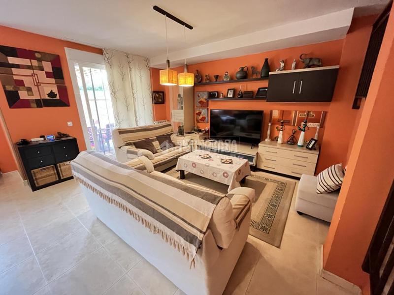 Foto 4d6c83cb-9822-4f4d-9c6e-14b899ab6f1b. Piso  en venta en Loeches