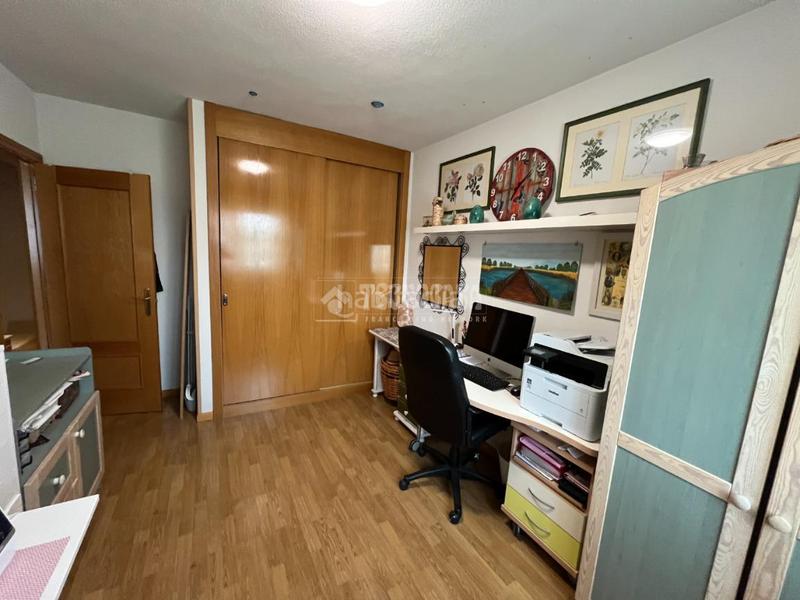 Foto 50de2fee-08f0-499d-b30a-eca92c49ec48. Piso  en venta en Loeches