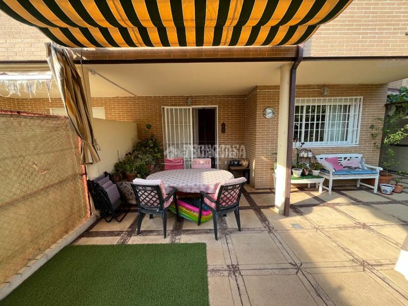 Foto 86864358-e705-4792-853b-1c4fa60c71d3. Piso  en venta en Loeches