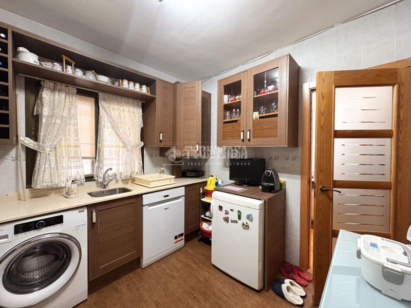 Foto 80ced0b4-42b8-417f-92b3-b1819dec2dd4. Pis a Loeches