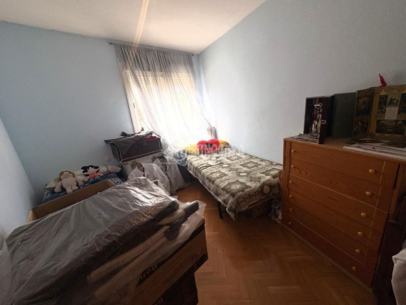 Foto 179113c4-2e91-4324-81b1-a38c41ca3d3f. Casa aparellada a Loeches