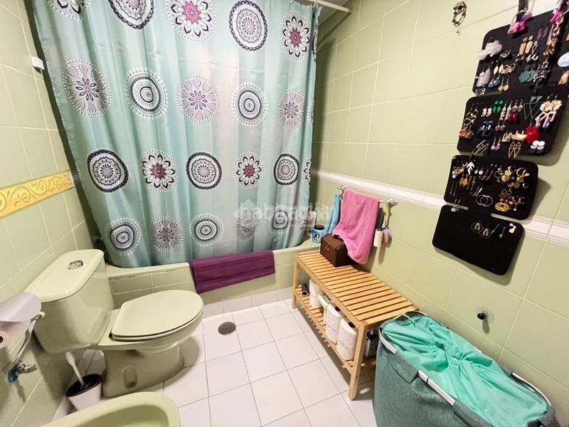 Foto adf9fdd8-b544-423a-b426-c0e59185345d. Casa aparellada a Loeches