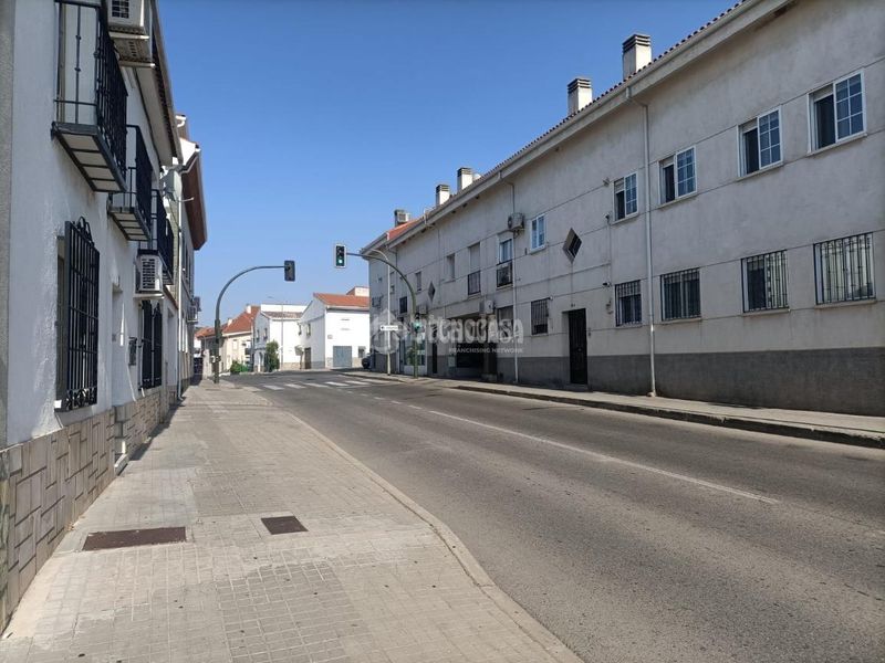 Foto ab21b233-6812-4bc5-9073-39dbec701ae7. Pis a Torres de la Alameda