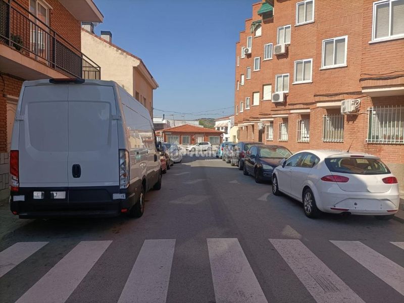 Foto d2c05f52-96bc-465b-b2fd-fc0f7c35b458. Pis a Torres de la Alameda