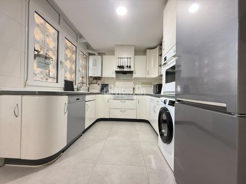 Foto 094535f6-04c5-4f87-98c9-e2bb912329cd. Piso  en venta en Loeches