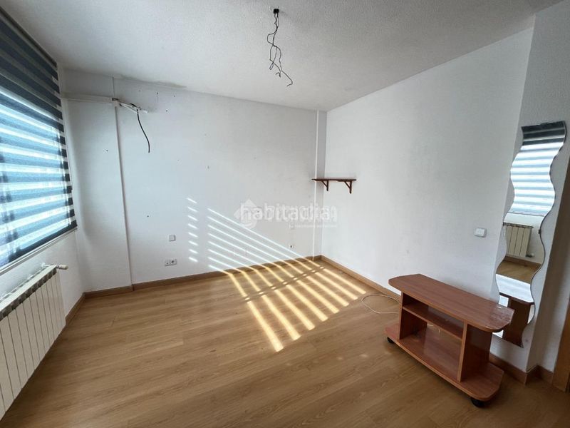 Foto a8d6f226-1557-43bf-ab2e-e5305b6e472b. Casa pareada casa en venta en Loeches