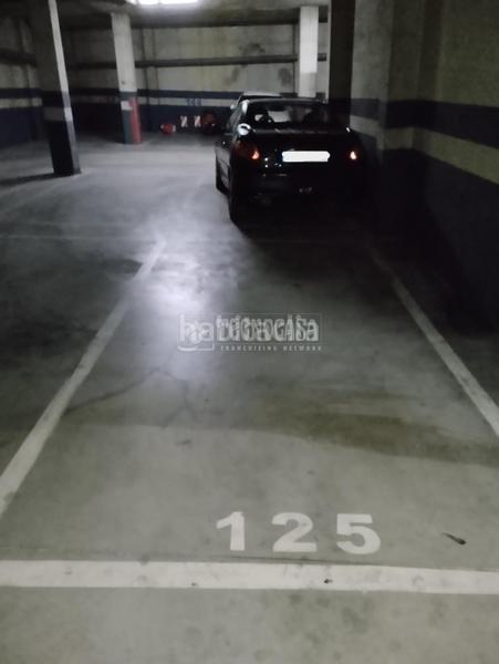 Foto 594fb76f-39ea-4241-920c-2a18c82e051f. Autoparkplatz in Loeches