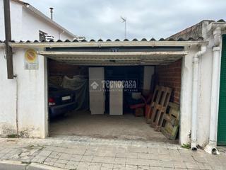 Aparcament cotxe a Loeches. Boxplaza de garaje en venta en loeches