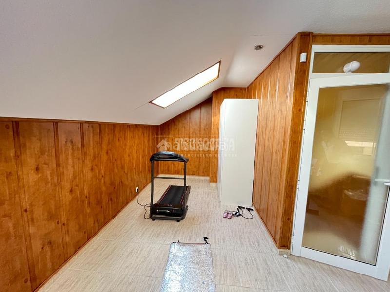 Foto 881a6539-d987-47ad-8b29-980245af5eeb. Casa pareada casa en venta en Loeches