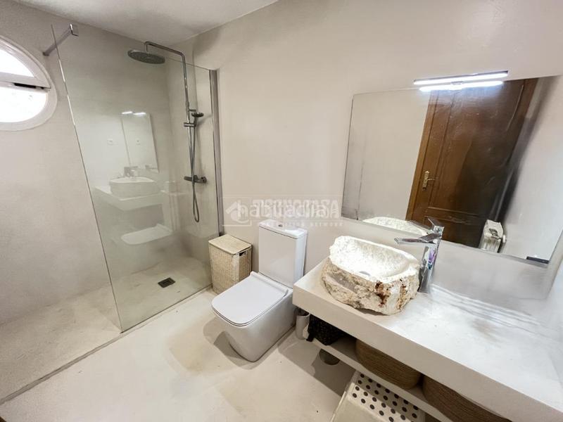 Foto c3dd8f07-2b29-4d89-9326-ba2124a3c100. Casa pareada casa en venta en Loeches