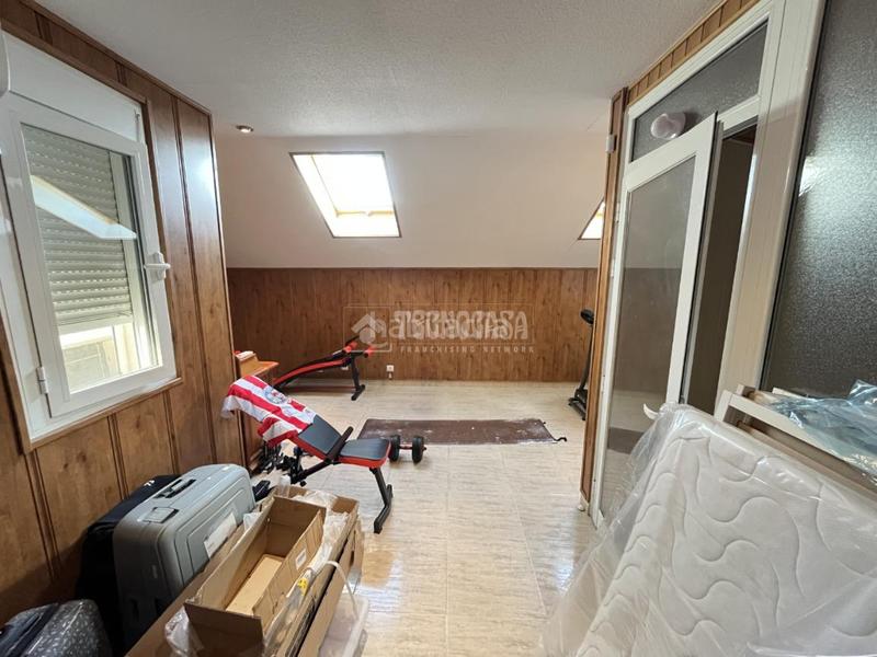 Foto dd558060-3975-4b9e-9862-bade35aaab10. Casa pareada casa en venta en Loeches