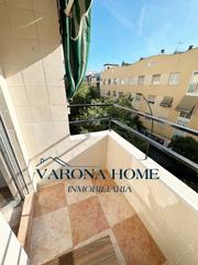 Location Appartement à Calle conquistador benito de baños 21. Oportunidad zona viñuela ¡¡¡estudiantes!!!