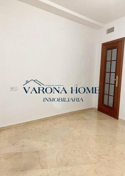 Foto 3103a2d9-7120-4e6a-a15c-0b62a92823d3. Location appartement dans avenida de las ollerías 21 dans Córdoba
