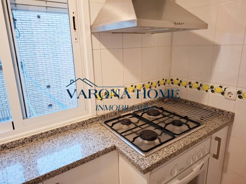 Foto c59e86a9-5c81-4b60-bb81-d7ffea2008ff. Affitto appartamento in calle de fray luis de granada 4 in Córdoba