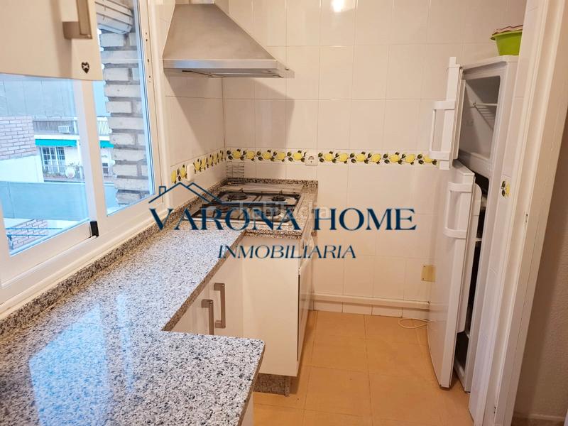 Foto 0c8129bd-7205-476c-a664-01a43b536fb4. Alquiler piso en calle de fray luis de granada 4 oportunidad zona Centro en Córdoba