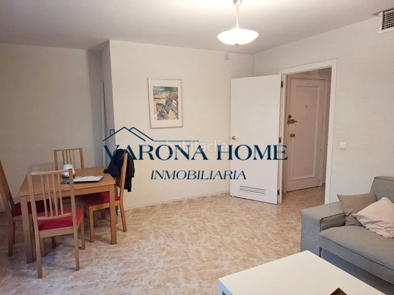 Foto 2cbfd27f-6568-4a1c-99f4-55bd9d4a3701. Location appartement dans calle de fray luis de granada 4 dans Córdoba