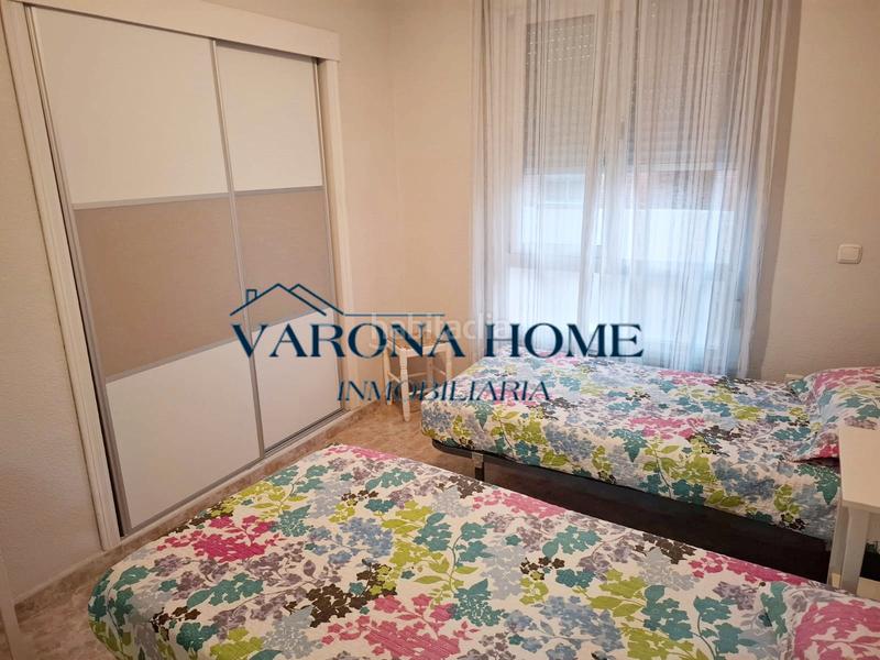 Foto 52f1eeaf-b6b8-4da8-acd5-3b2ead303a9c. Location appartement dans calle de fray luis de granada 4 dans Córdoba