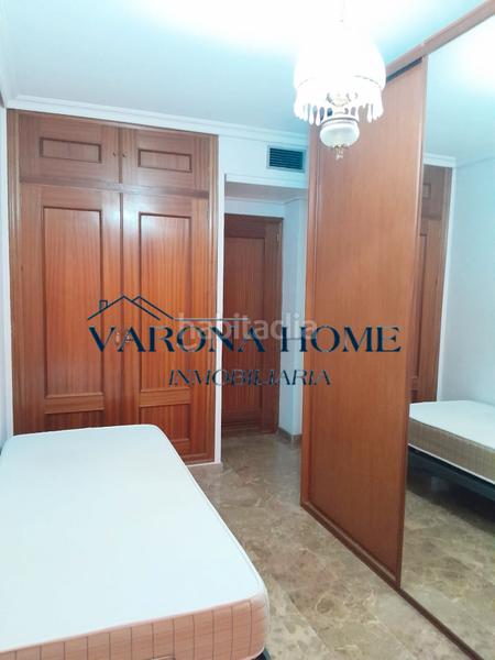 Foto 2e689f4e-a844-43ba-8c41-be51f7ef2275. Alquiler piso en calle albéniz 14 oportunidad zona ciudad jardín - ¡estudiantes! en Córdoba