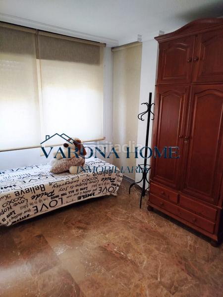 Foto 357dea88-c6cd-4b4a-ae52-7ad2e7fd2973. Miete etagenwohnung in calle albéniz 14 in Ciudad Jardín - Zoco Córdoba