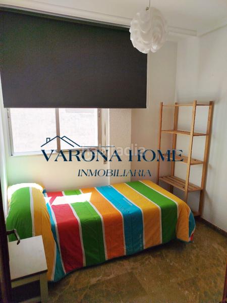 Foto be08ca11-d130-4fd6-93f0-0855042ba637. Miete etagenwohnung in calle albéniz 14 in Ciudad Jardín - Zoco Córdoba