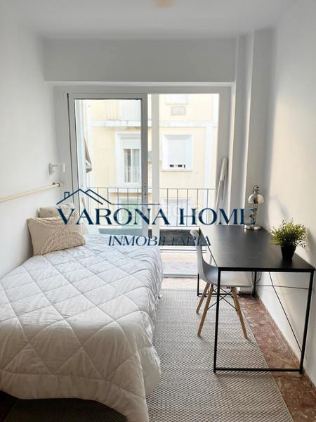 Foto b5b93592-f775-4581-a1b9-30de71430b5a. Rent flat in calle josé maría valdenebro 11 in Ciudad Jardín - Zoco Córdoba