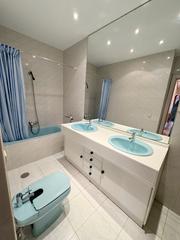 Location Appartement  Calle de santa isabel. Precioso piso muy luminoso