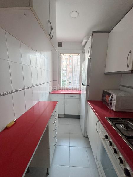 Foto b45343e0-2206-4719-a558-718a63222652. Lloguer pis a Costillares Madrid