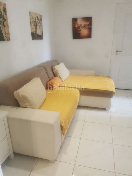 Foto f9241471-c5db-455c-a29e-3dffe4249558. Casa amb aparcament a Cho - Parque de la Reina Arona