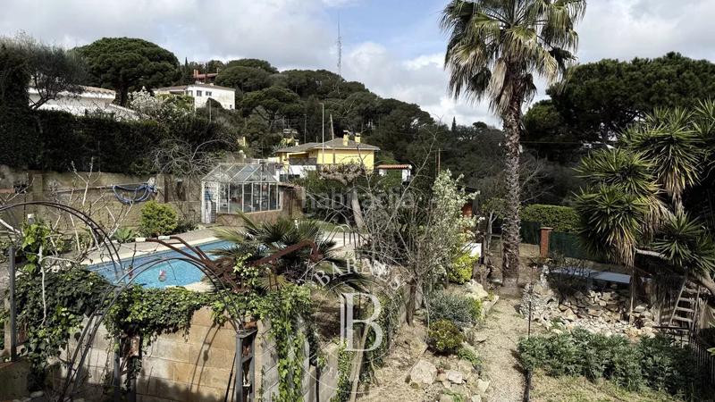 Foto 65d166c4-c446-4e64-9dec-7100da9ae5b7. Casa amb calefacció aparcament piscina a Urbanitzacions Mataró