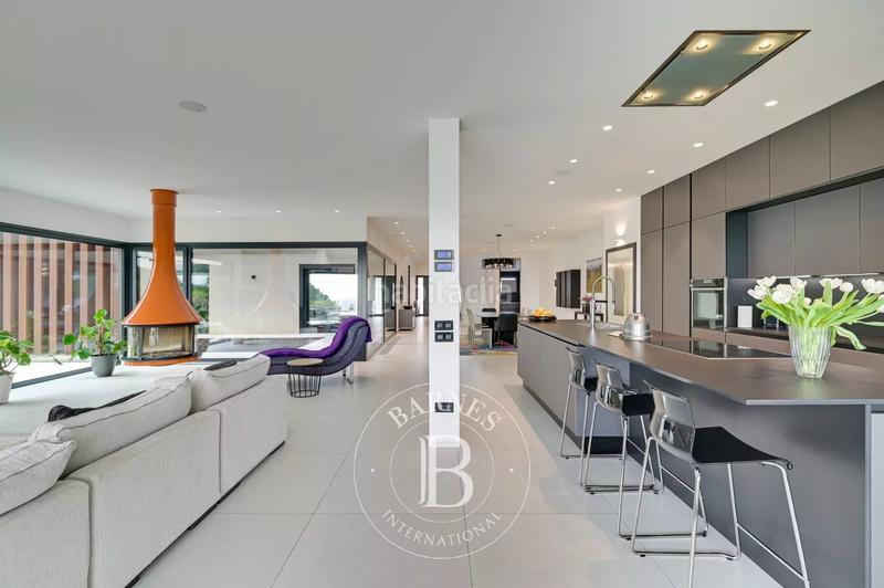 Foto 0532599f-28b2-4683-a758-71790aae7493. Casa amb calefacció aparcament piscina a Centre Sant Andreu de Llavaneres