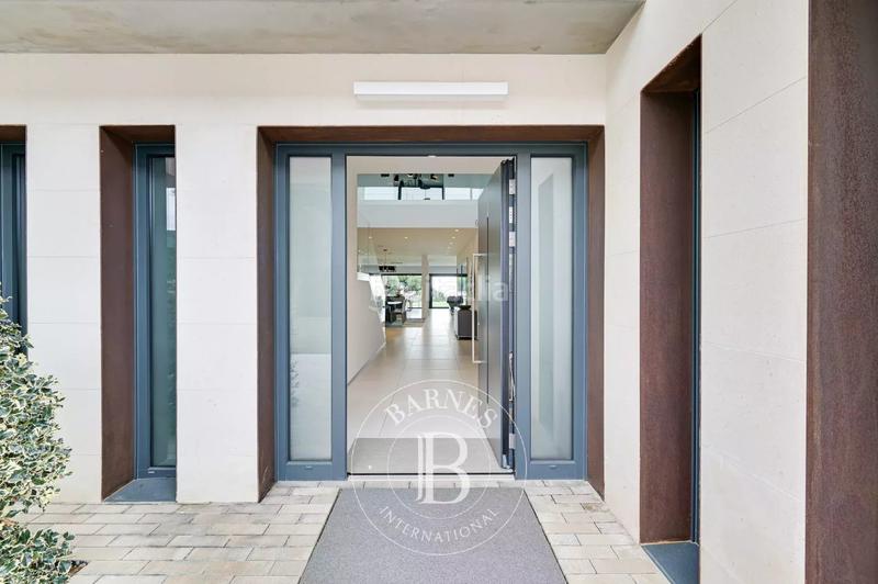 Foto b3917555-4fcf-48e5-916e-6bb5090e58c6. Maison avec chauffage parking piscine dans El Mirador-La Cornisa Sant Andreu de Llavaneres