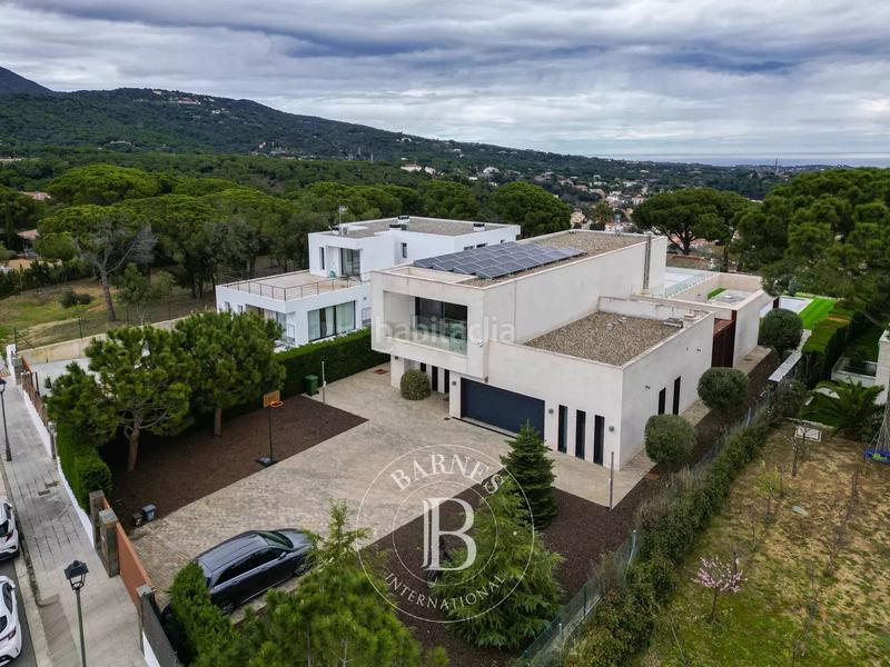 Foto ecd8d656-1acb-4048-b11d-3a7562b13181. Maison avec chauffage parking piscine dans El Mirador-La Cornisa Sant Andreu de Llavaneres
