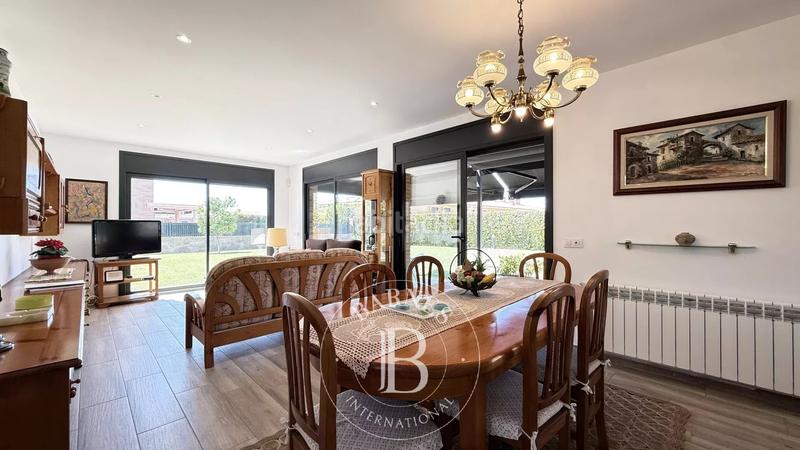 Foto 683a67d3-5011-4315-ac8b-8cfc3a50c55f. Casa amb calefacció aparcament piscina a Cabrera de Mar