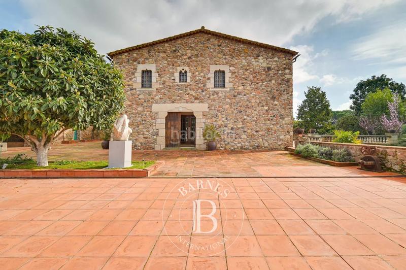 Foto 85de3f2c-6959-4ac1-93a8-5693e54f87b3. Casale con riscaldamento parcheggio piscina in Niàgara Parc -Àgora Parc Tordera