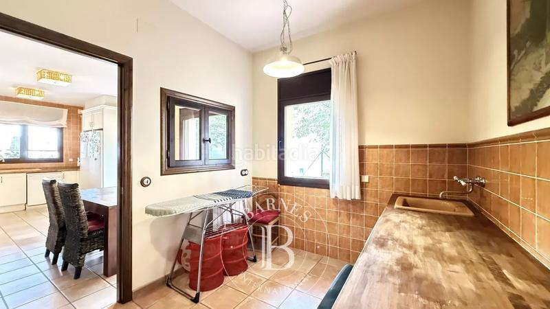 Foto 2977ea22-da20-415e-a5ac-f9c7091d07a0. Casa amb calefacció aparcament piscina a Nucli Urbà Argentona